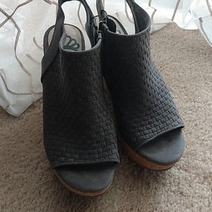 Fergalicious Covered Wedge Gray suede weave
